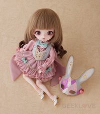 Harmonia bloom Seasonal Doll Beatrice - GeekLoveph