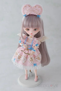 Harmonia Bloom Seasonal Doll Epine