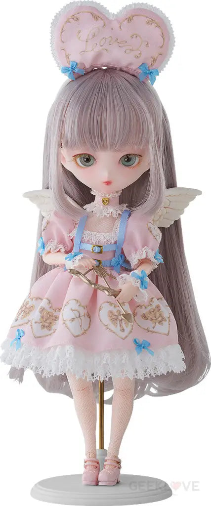 Harmonia Bloom Seasonal Doll Epine