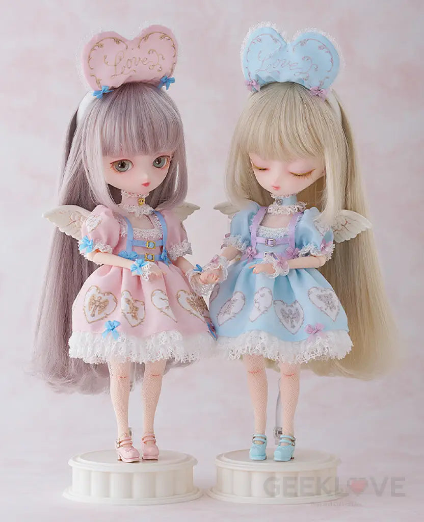 Harmonia Bloom Seasonal Doll Epine