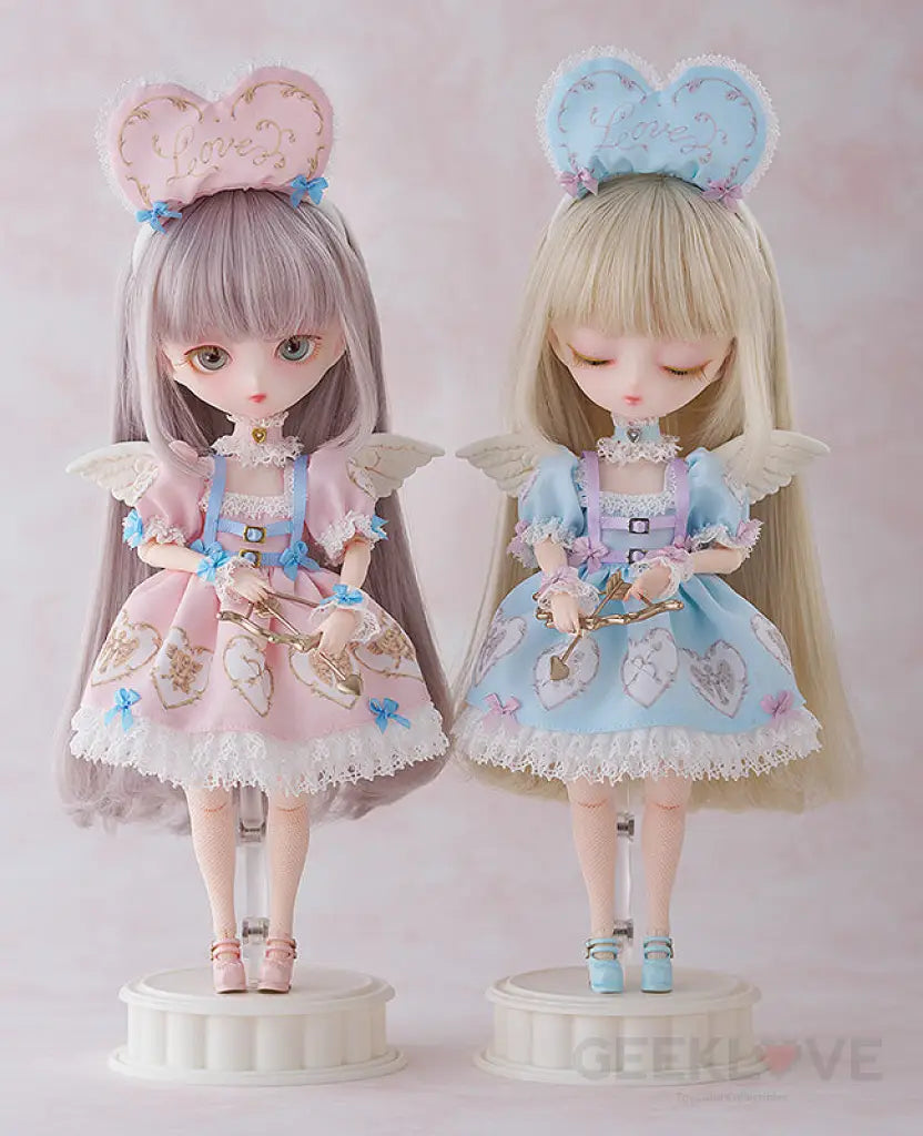 Harmonia Bloom Seasonal Doll Epine