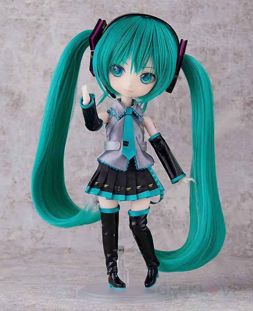 Harmonia humming Hatsune Miku - GeekLoveph