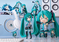 Harmonia humming Hatsune Miku - GeekLoveph