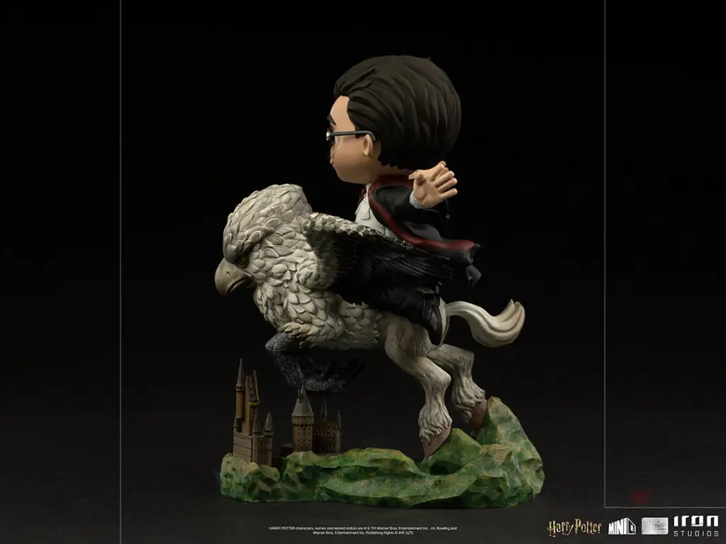 Harry Potter and Buckbeak MiniCo Illusion - GeekLoveph