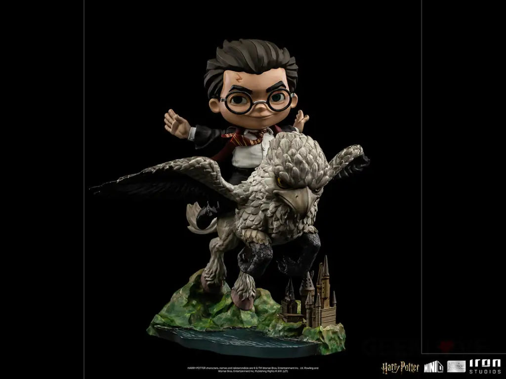 Harry Potter and Buckbeak MiniCo Illusion - GeekLoveph