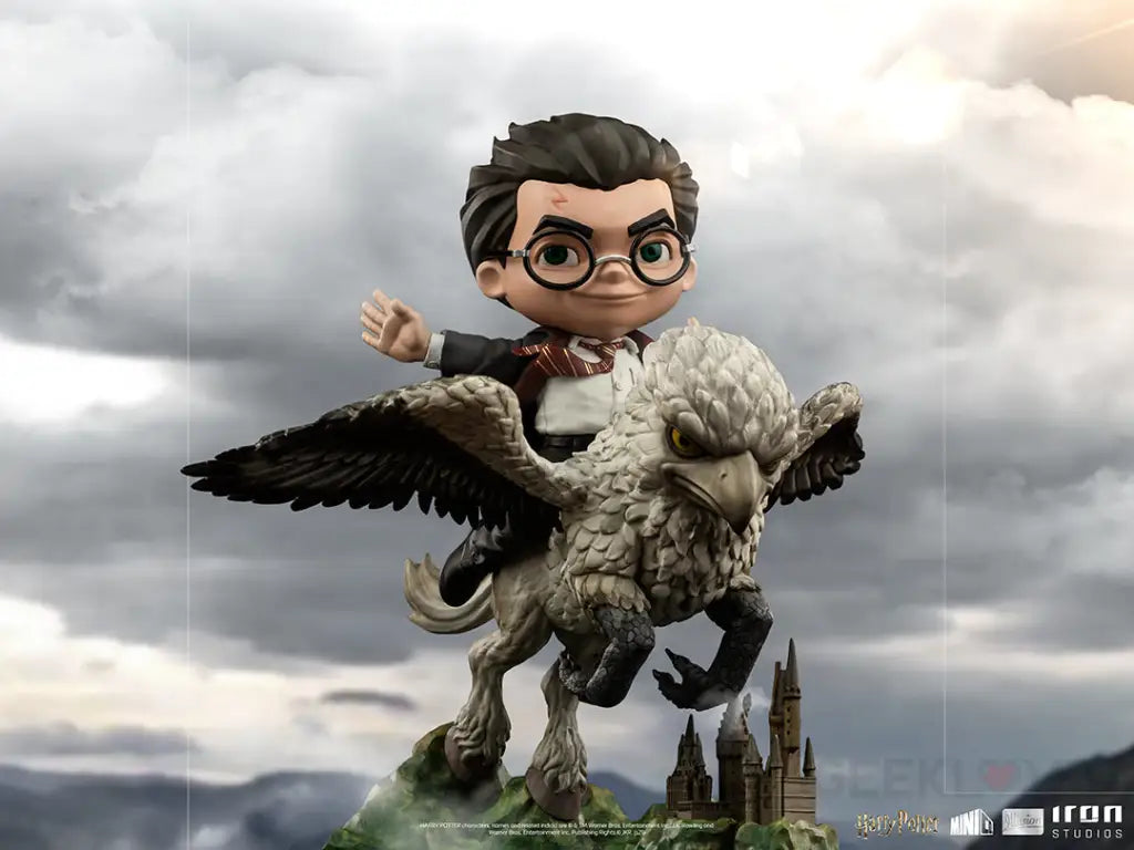 Harry Potter and Buckbeak MiniCo Illusion - GeekLoveph