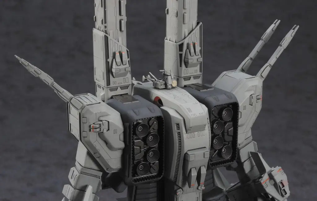 Hasegawa Model Kit: SDF-1 Macross Forced Attack Type `Movie Edition - GeekLoveph