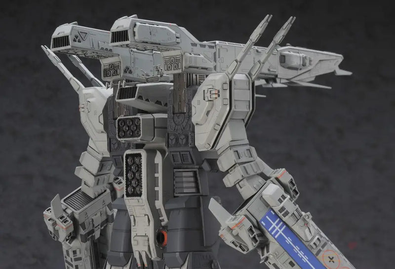 Hasegawa Model Kit: SDF-1 Macross Forced Attack Type `Movie Edition