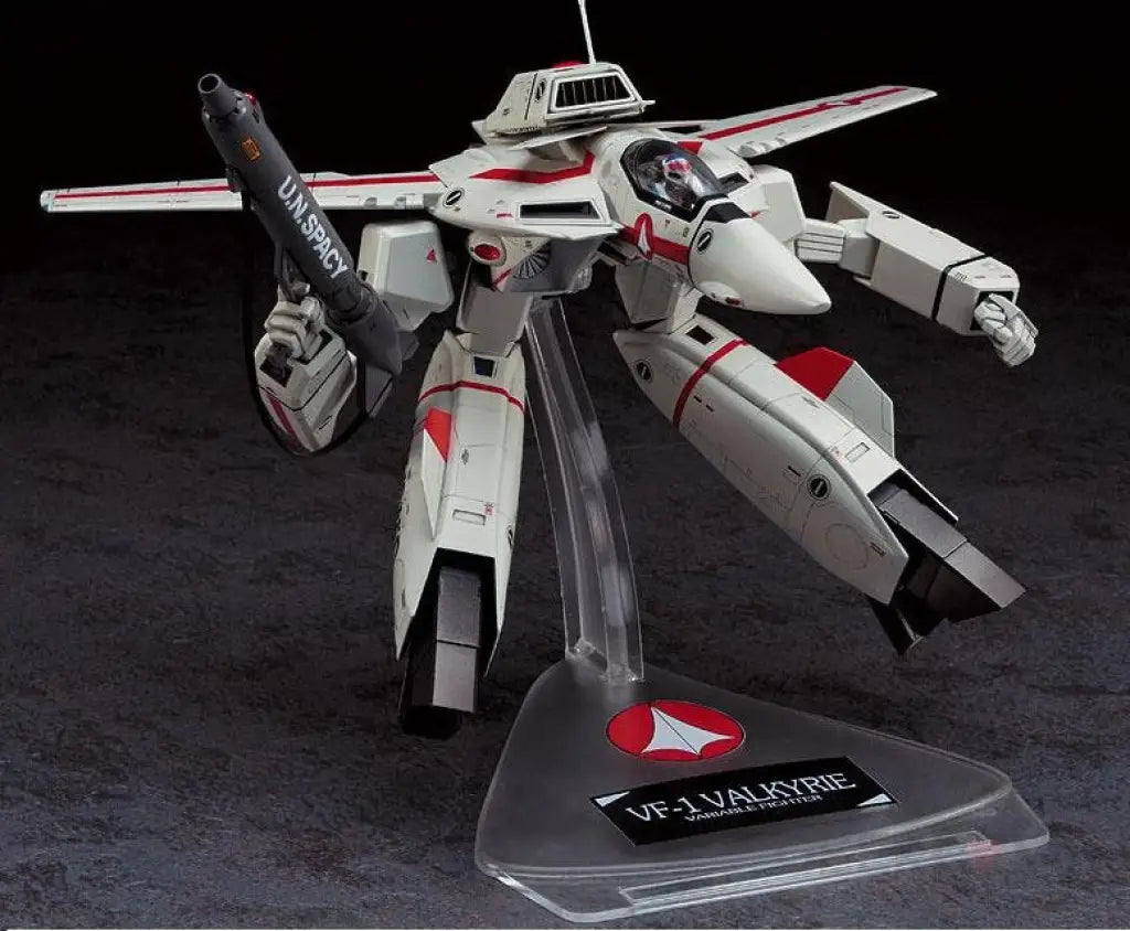 Hasegawa Model Kit: VF-1J/A Gerwalk Valkyrie - GeekLoveph