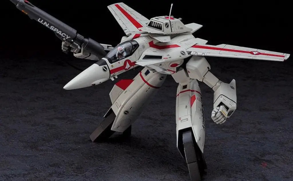 Hasegawa Model Kit: VF-1J/A Gerwalk Valkyrie - GeekLoveph