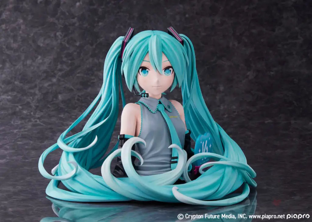 Hatsune Miku 16Th Anniversary Bust Figure Statue