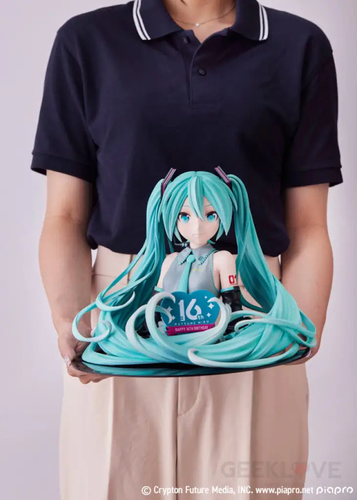 Hatsune Miku 16Th Anniversary Bust Figure Statue