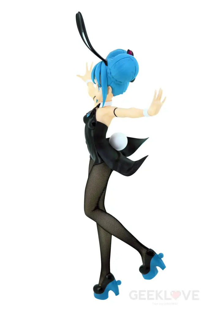 Hatsune Miku: BiCute Bunnies Figure Hatsune Miku - GeekLoveph