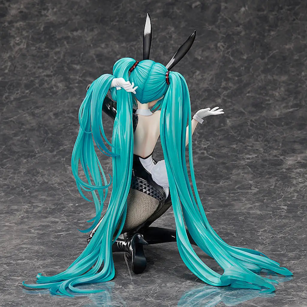 Hatsune Miku Bunny Ver. By Sanmuyyb Scale Figure