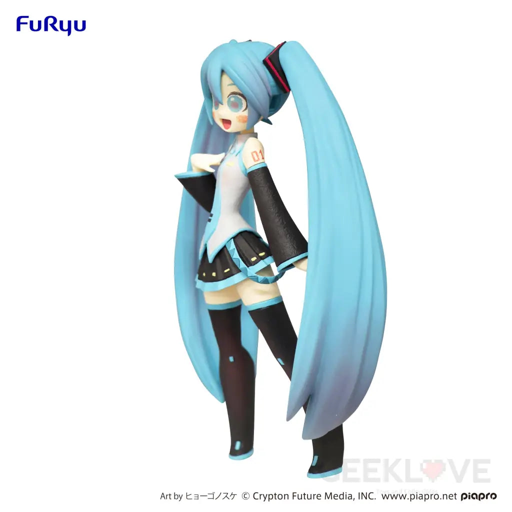 Hatsune Miku Cartoony Figure - GeekLoveph
