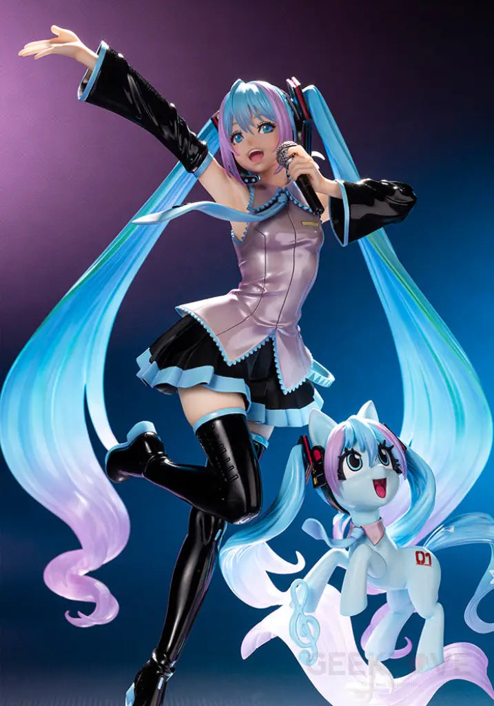 Hatsune Miku feat. My Little Pony Bishoujo Statue - GeekLoveph