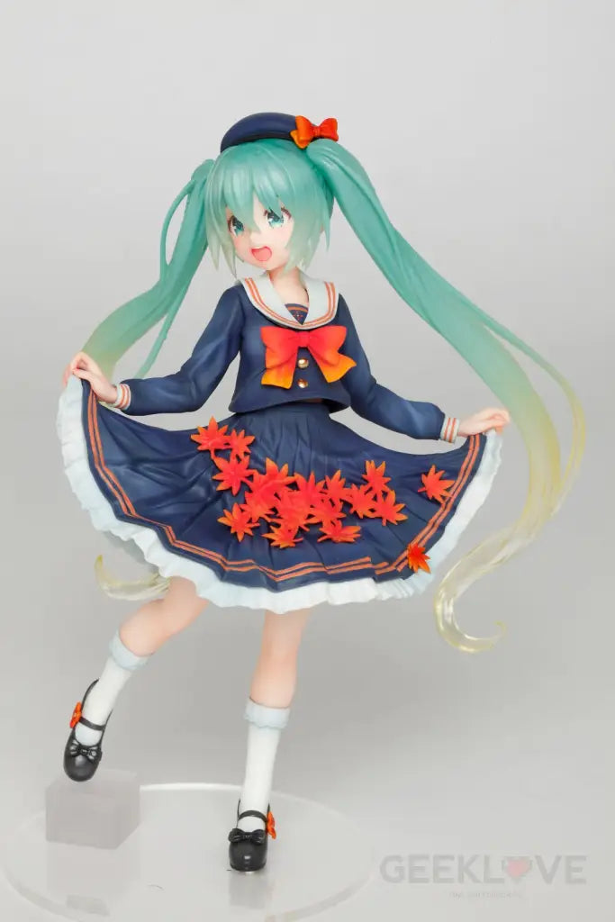 Hatsune Miku Figure 3rd season Autumn ver. (Re-run) - GeekLoveph