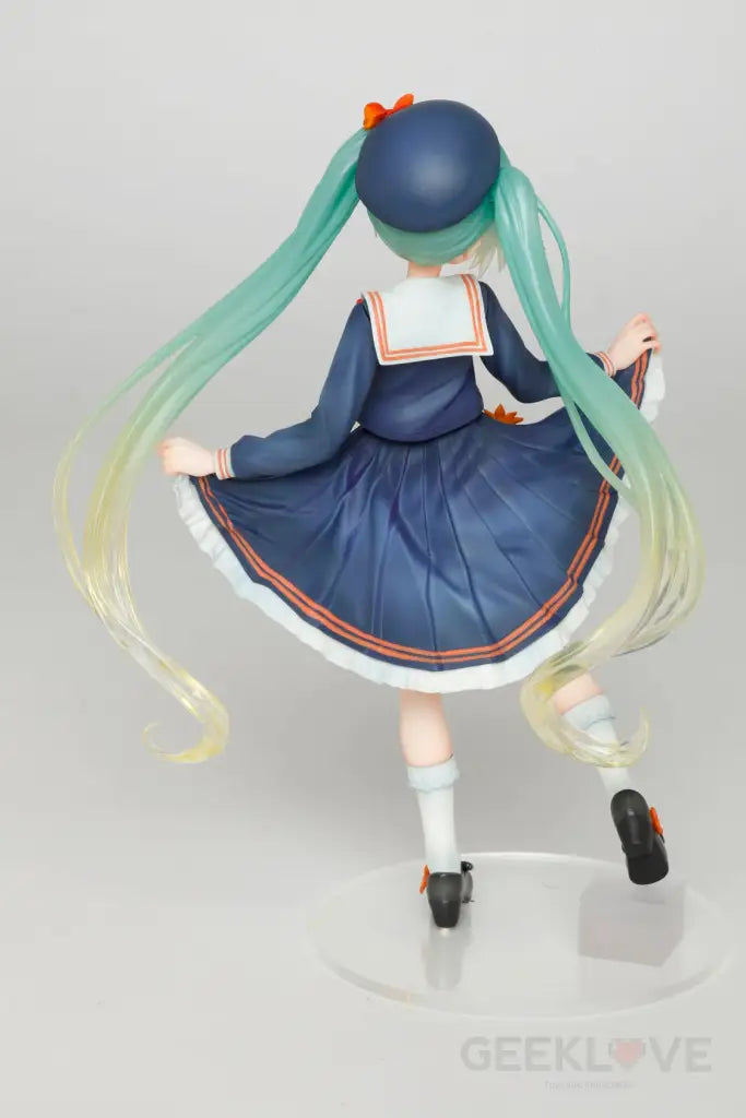 Hatsune Miku Figure 3rd season Autumn ver. (Re-run) - GeekLoveph