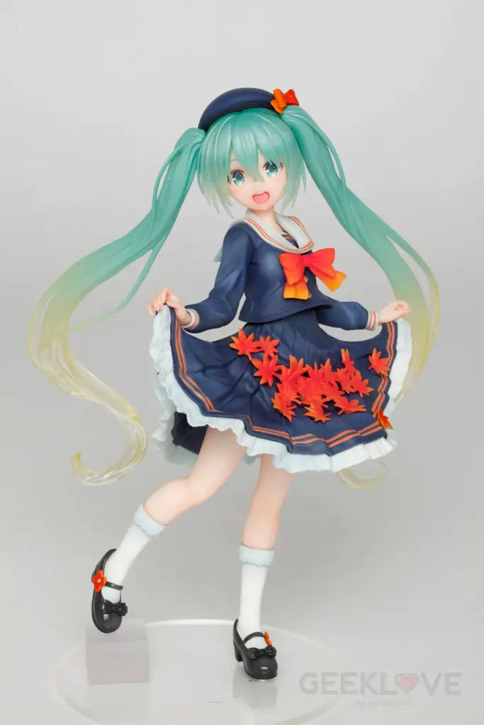 Hatsune Miku Figure 3rd season Autumn ver. (Re-run) - GeekLoveph