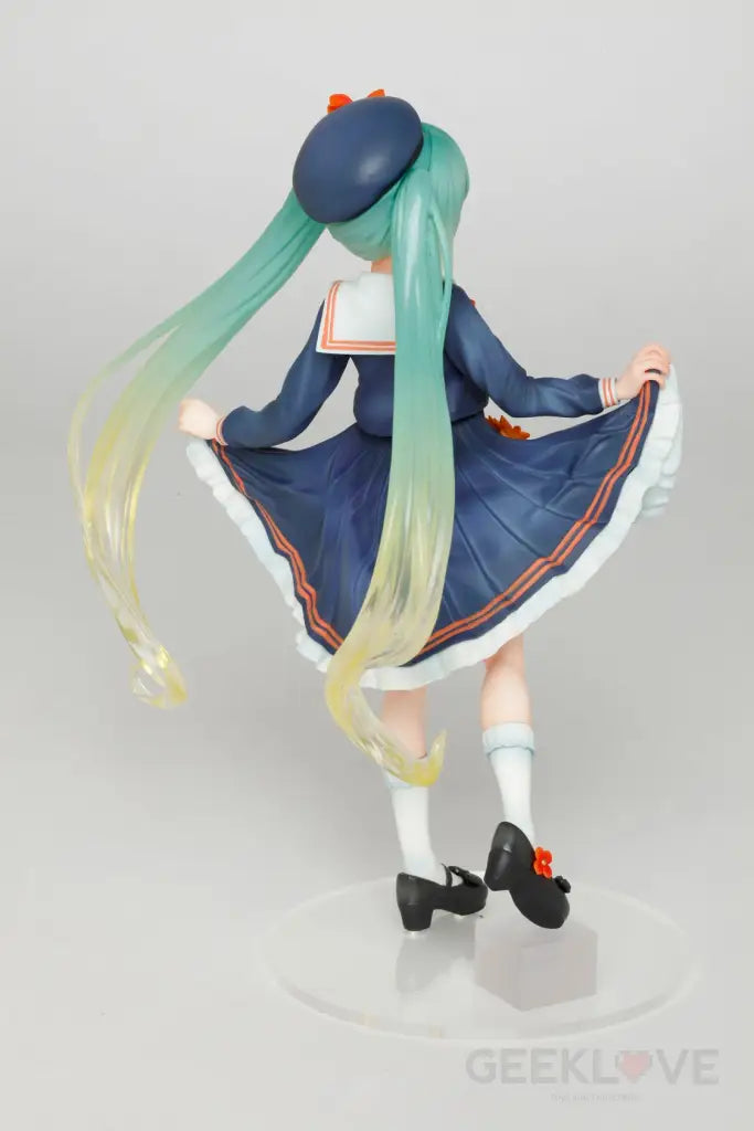 Hatsune Miku Figure 3rd season Autumn ver. (Re-run) - GeekLoveph