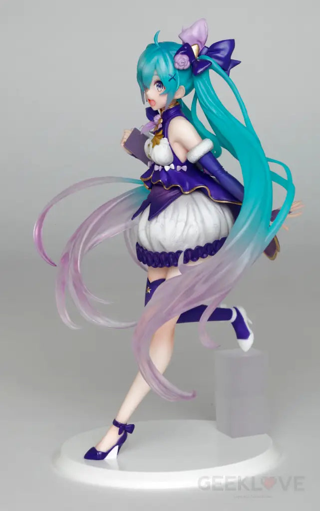 Hatsune Miku Figure 3rd season Winter ver. (Re-Offer) - GeekLoveph