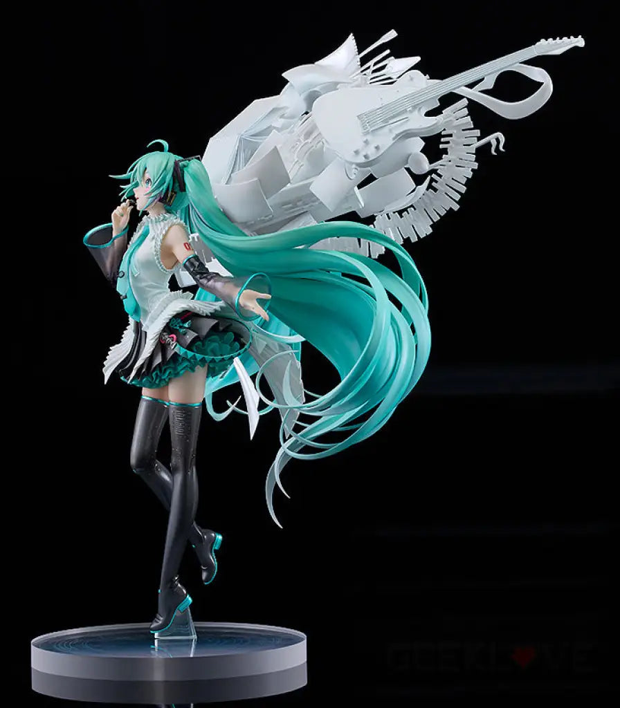 Hatsune Miku Happy 16Th Birthday Ver. Statue