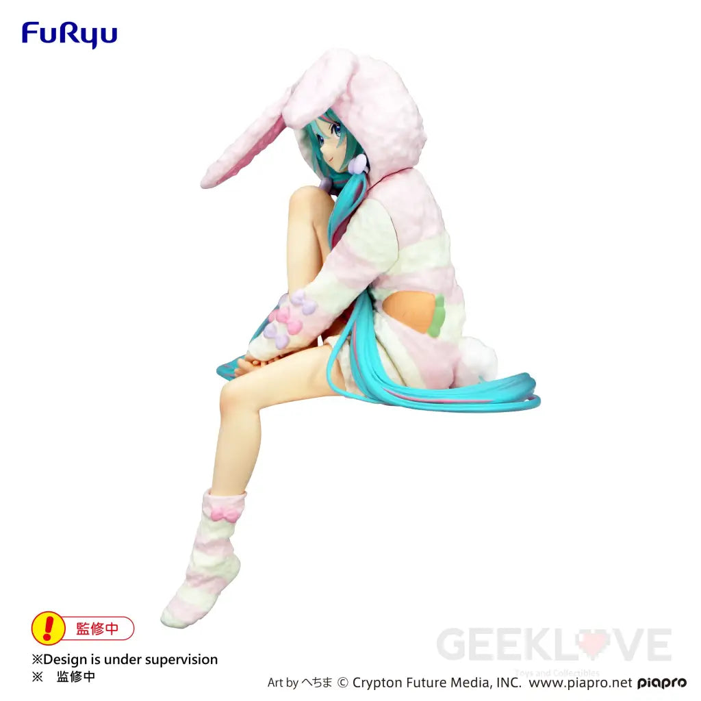 Hatsune Miku Noodle Stopper Figure Rabbit Ear Hood Pajama Prize