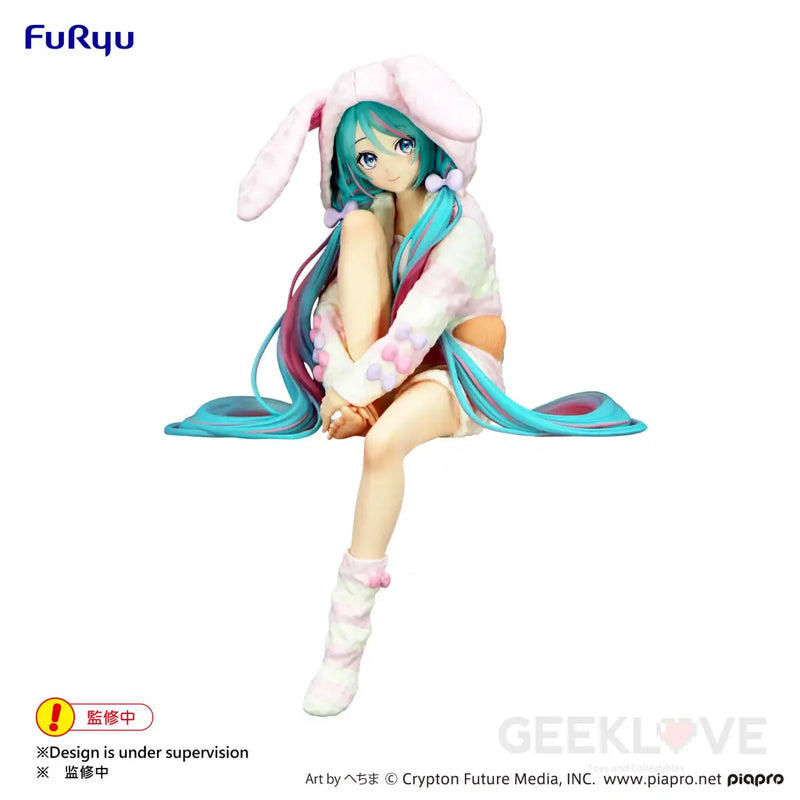 Hatsune Miku Noodle Stopper Figure Rabbit Ear Hood Pajama