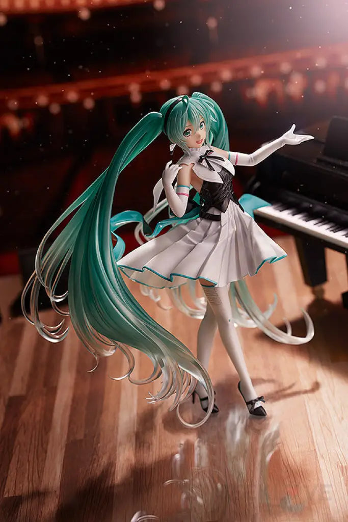 Hatsune Miku: Symphony 2019 Ver. - GeekLoveph