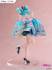 Hatsune Miku Wa-Bunny Scale Figure