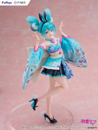 Hatsune Miku Wa-Bunny Scale Figure