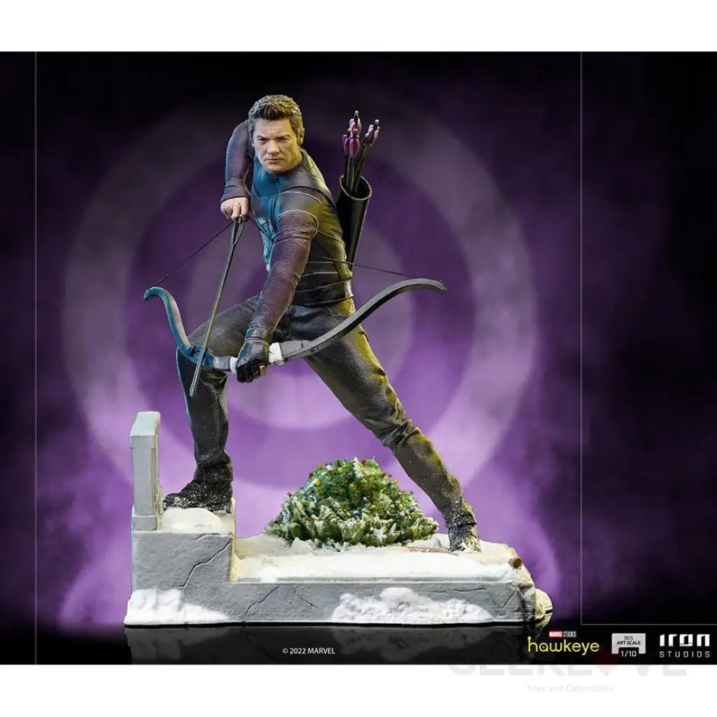 Hawkeye BDS Clint Barton 1/10 Art Scale Statue - GeekLoveph