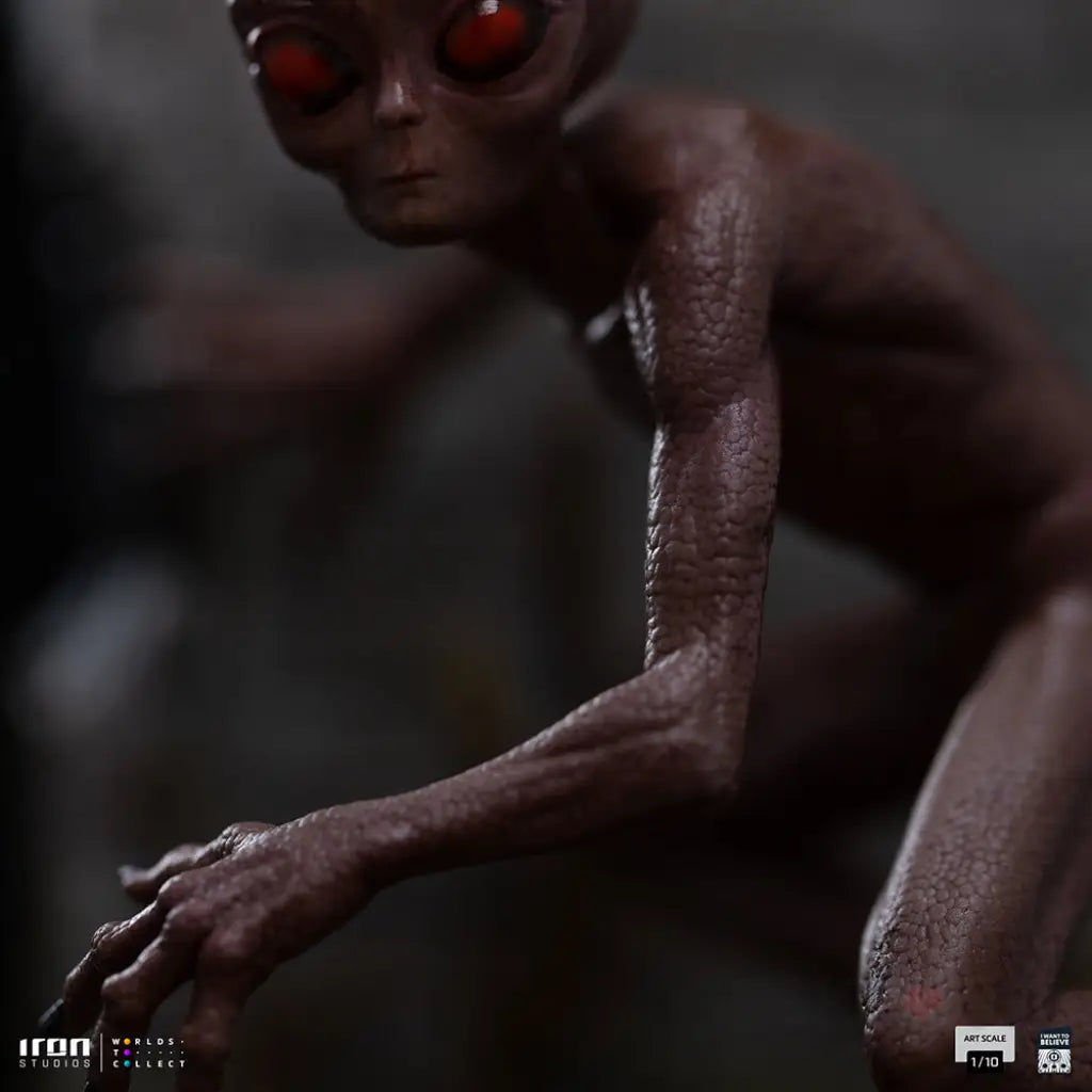 I Want To Believe ET Varginha 1/10 Scale Statue Scale Figure