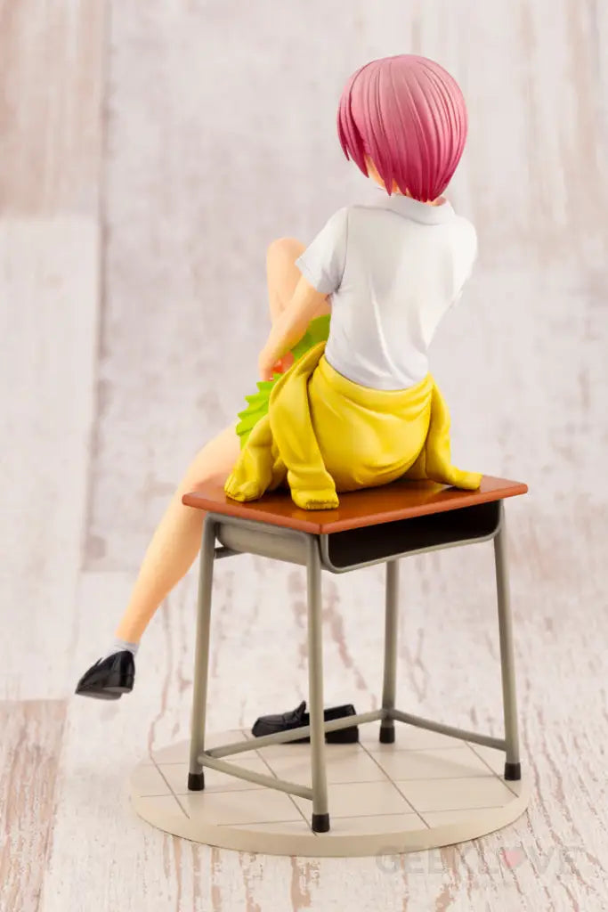 Ichika Nakano 1/8 Scale Figure - GeekLoveph