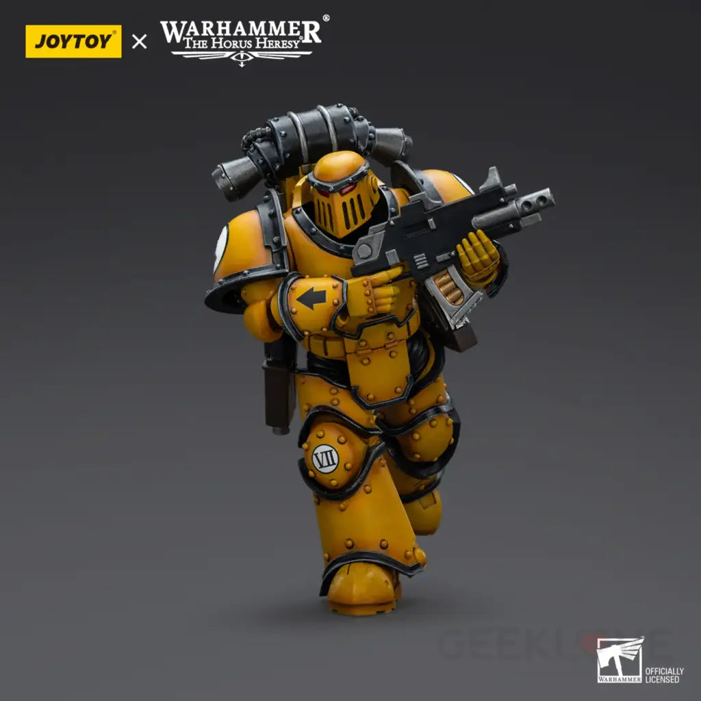 Imperial Fists Legion Mkiii Tactical Squad Legionary With Bolter Action Figure