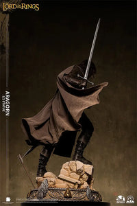 Infinity Studios X Penguin Toys Lord Of The Rings - Aragorn 1/2 Scale Figure