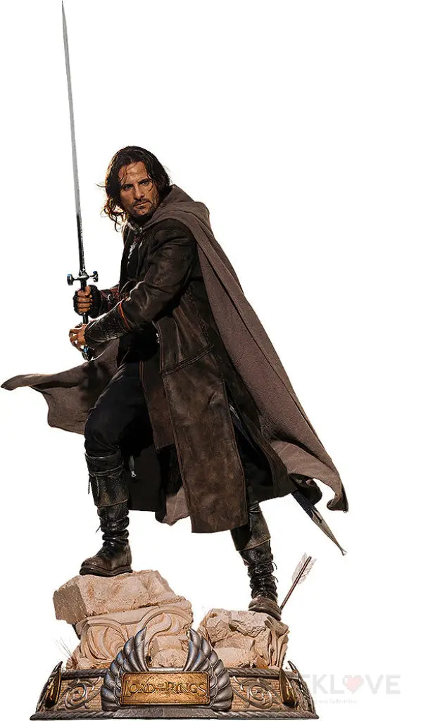 Infinity Studios X Penguin Toys Lord Of The Rings - Aragorn 1/2 Scale Figure