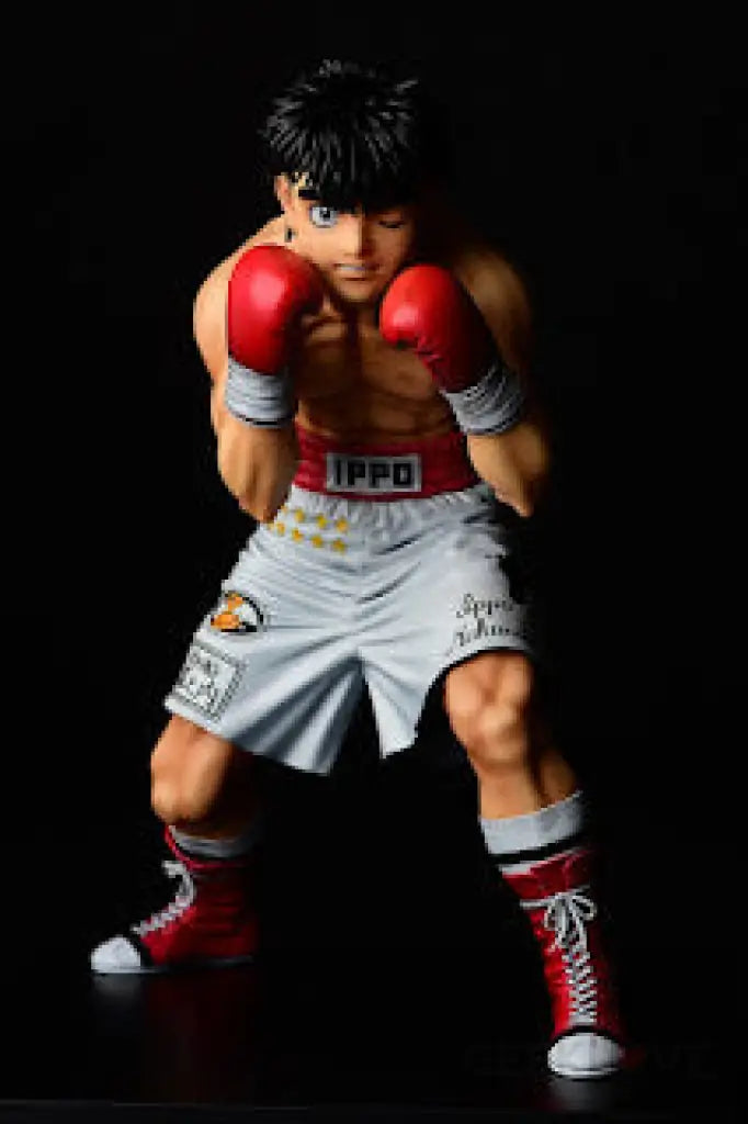 Ippo Makunouchi Fighting Pose Damage Ver. Preorder