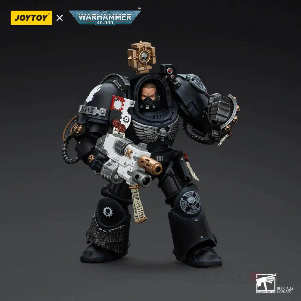 Iron Hands Captain In Terminator Armour Action Figure