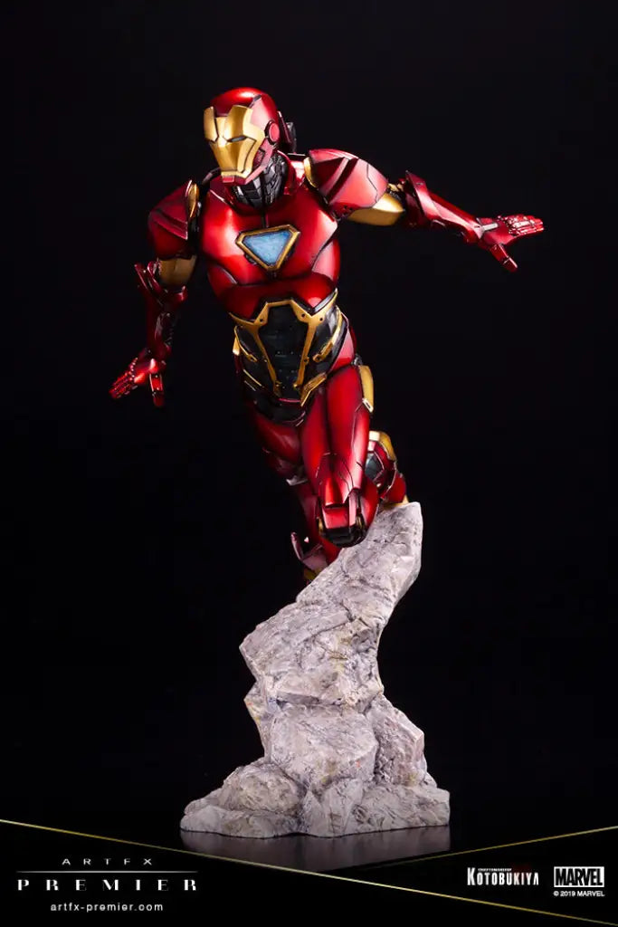 Iron Man Artfx Premier Statue - GeekLoveph