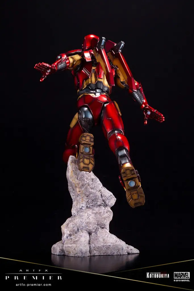 Iron Man Artfx Premier Statue - GeekLoveph