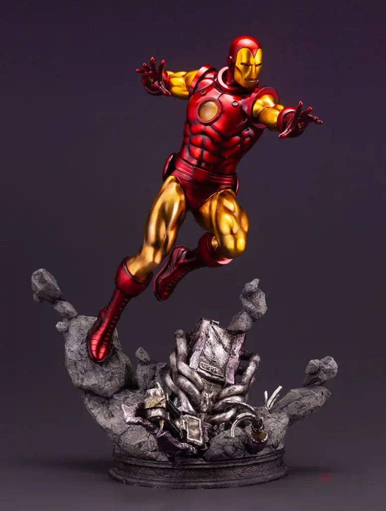 Iron Man Avengers Fine Art Statue - GeekLoveph