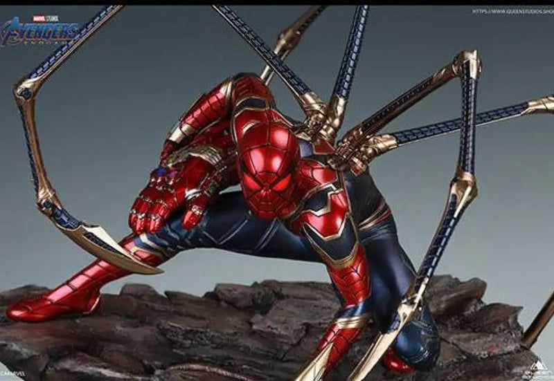 Iron Spider-Man 1/4 Scale Statue (Premium Ed.)
