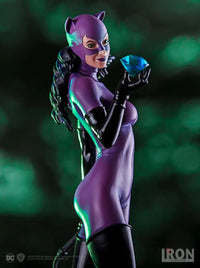 Iron Studios: Catwoman DC Comics 1/10 Art Scale - GeekLoveph