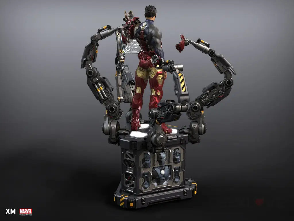 Ironman Suit Up Ver B (Xm Exclusive) 1/4 Scale Figure