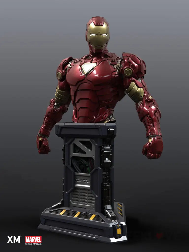 Ironman Suit Up Ver B (Xm Exclusive) 1/4 Scale Figure