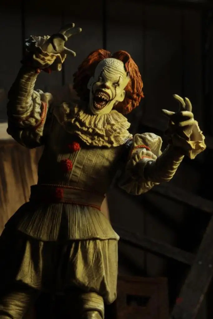 It (2017) Ultimate Pennywise (Well House) Figure - GeekLoveph