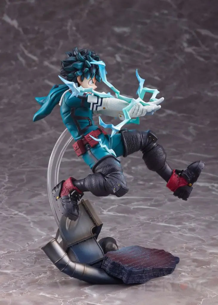 Izuku Midoriya 1/8 Scale Figure - GeekLoveph