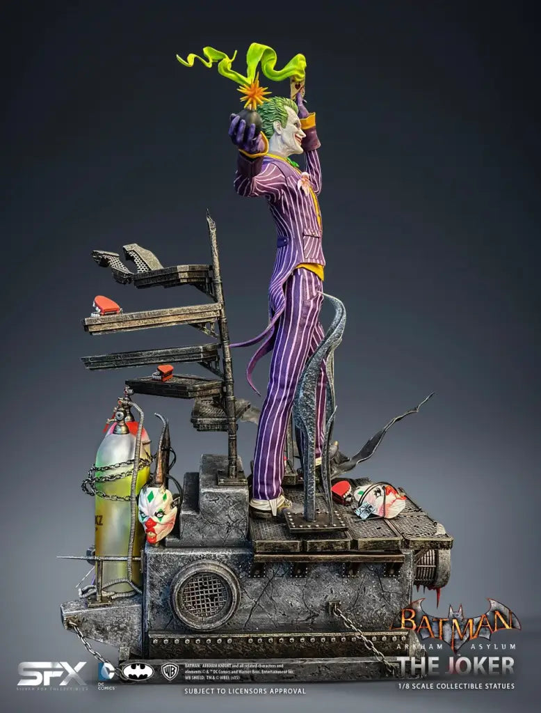 Joker Arkham Asylum 1/8 Scale Statue - GeekLoveph