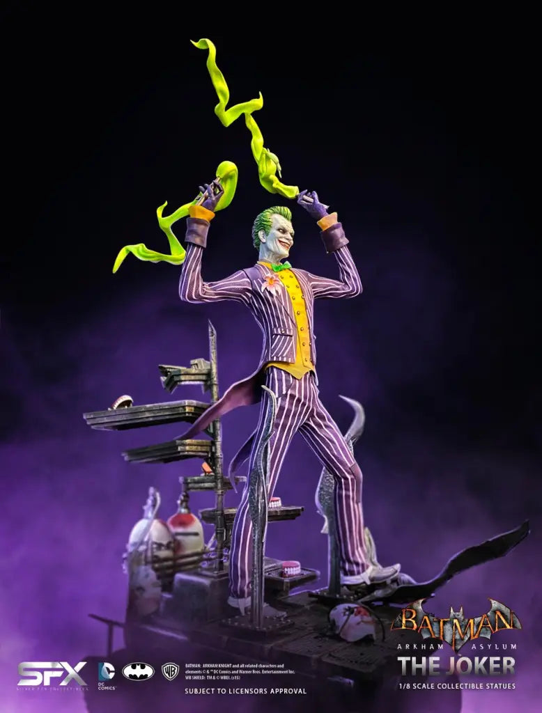 Joker Arkham Asylum 1/8 Scale Statue - GeekLoveph